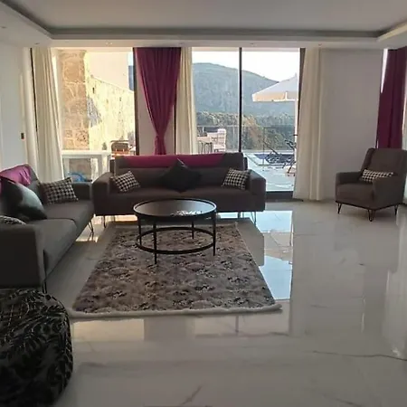 Villa Meryy Kas